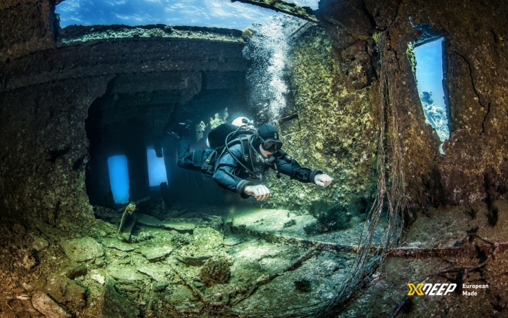 SCUBA Diving Equipment, dive gear, sidemount, wing BCDs - XDEEP